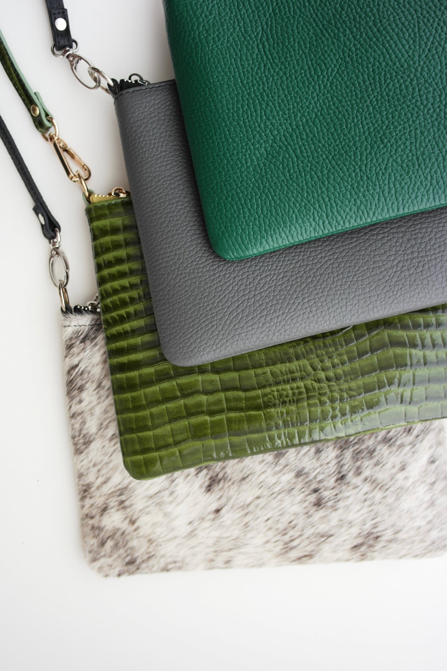 Bolsa Pouchette gris